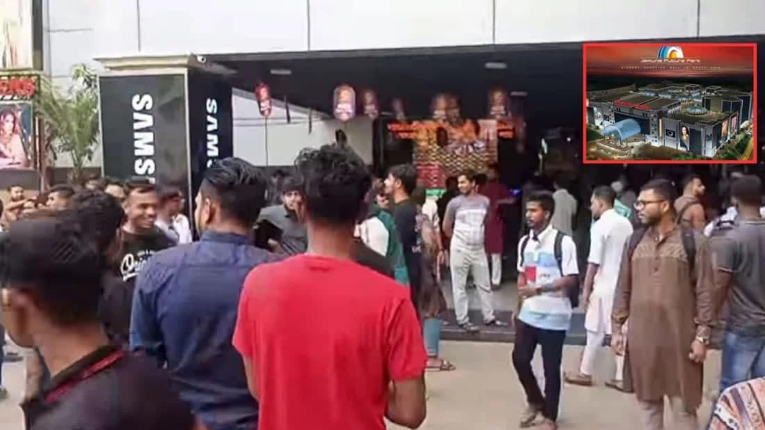 Shoplifting, road blockade by traders at Jamuna Future Park, protest